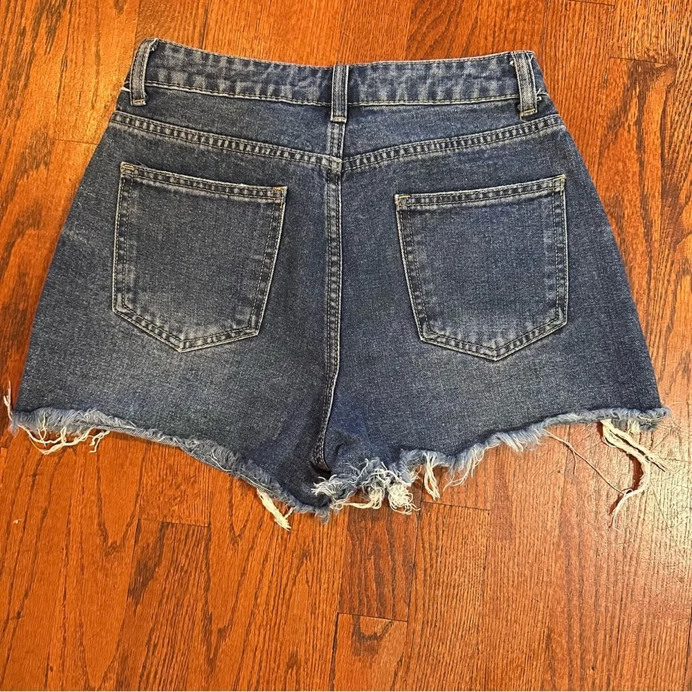 SHEIN trendy distressed